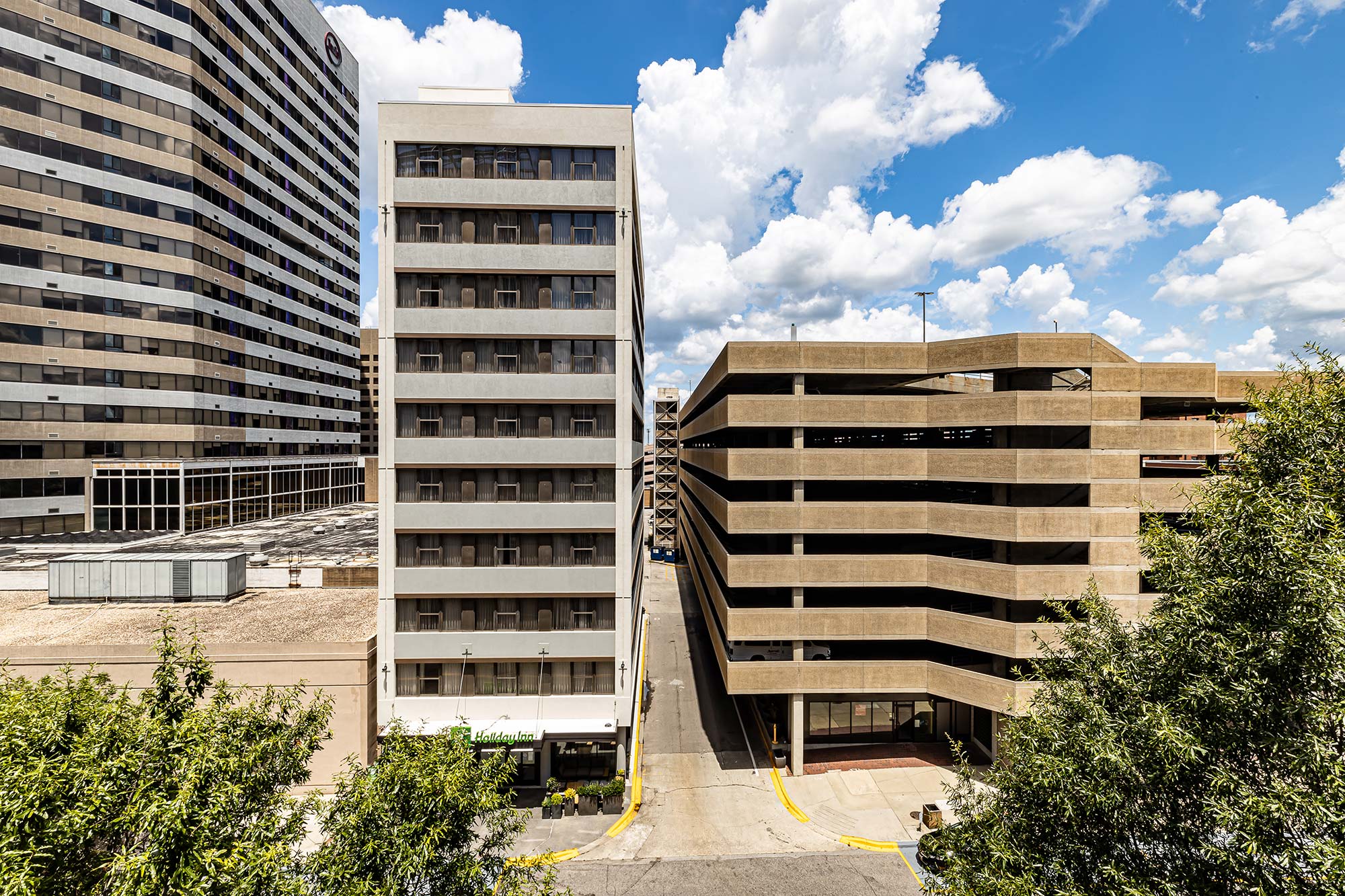 Gallery-IMG-Holiday-Inn-6.jpg