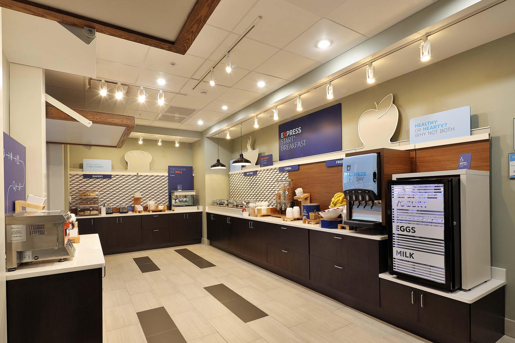 Gallery-IMG-Holiday-Inn-Express-3.jpg