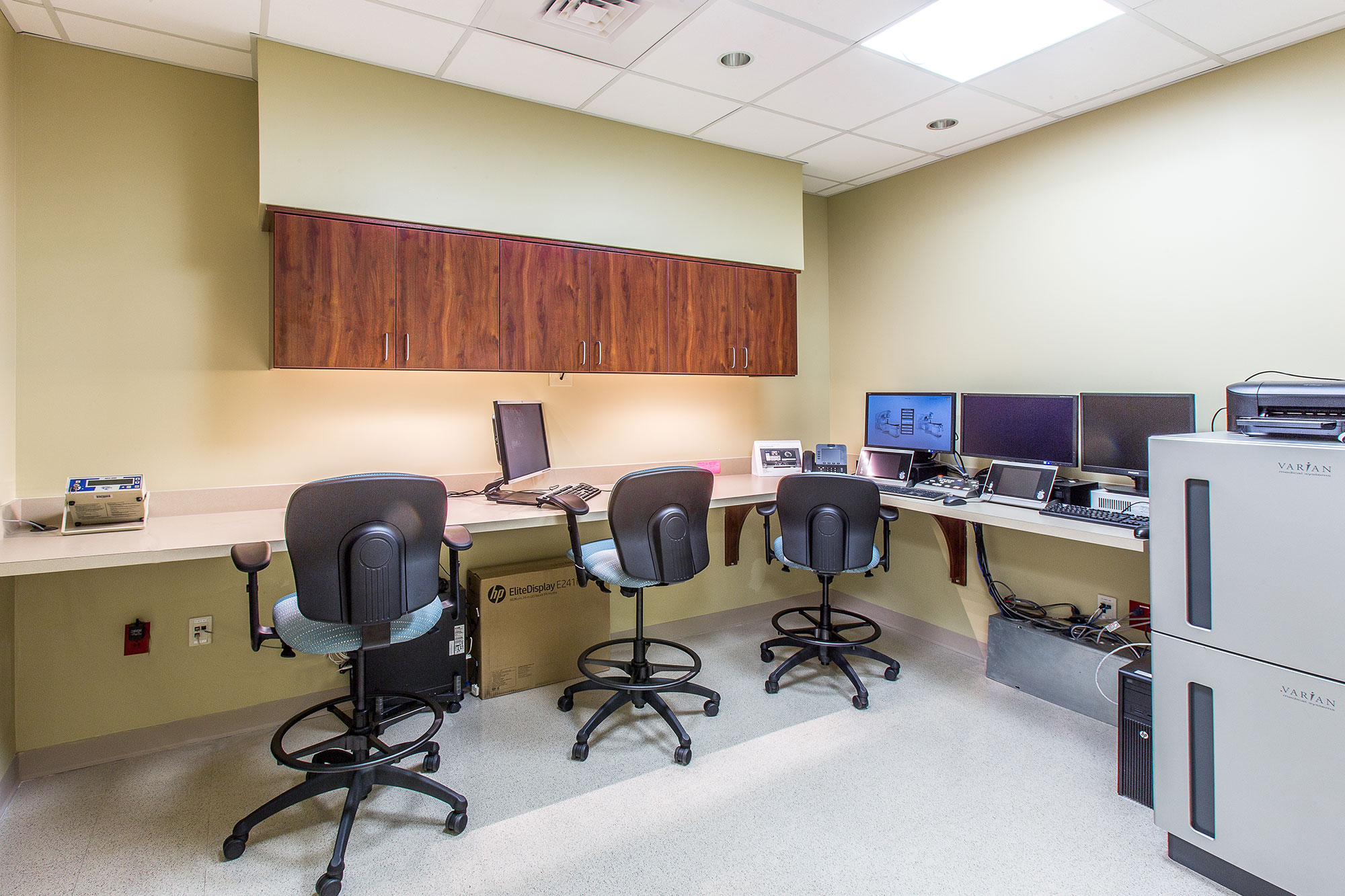 gallery-IMG-Trident-Med-Center-Cancer-Center-3.jpg