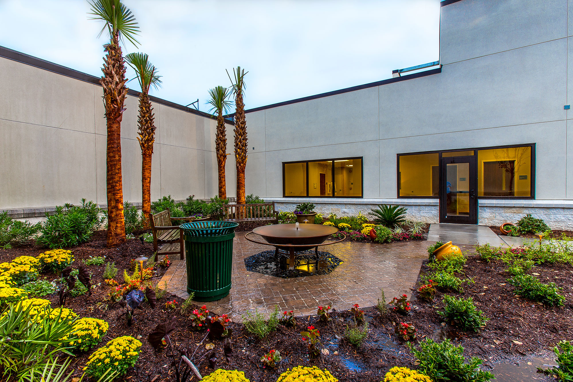 gallery-IMG-Trident-Med-Center-Cancer-Center-5.jpg