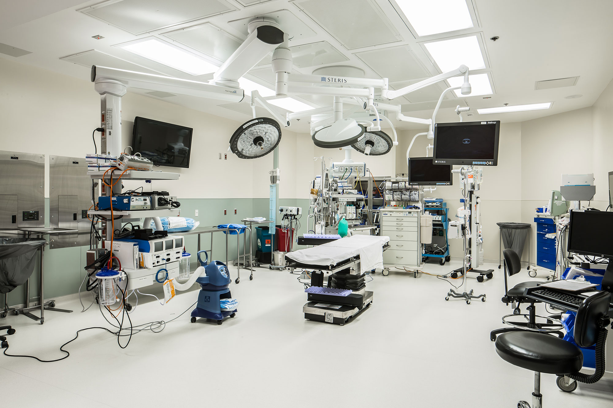 gallery-IMG-Trident-Med-OR-Reno-1.jpg