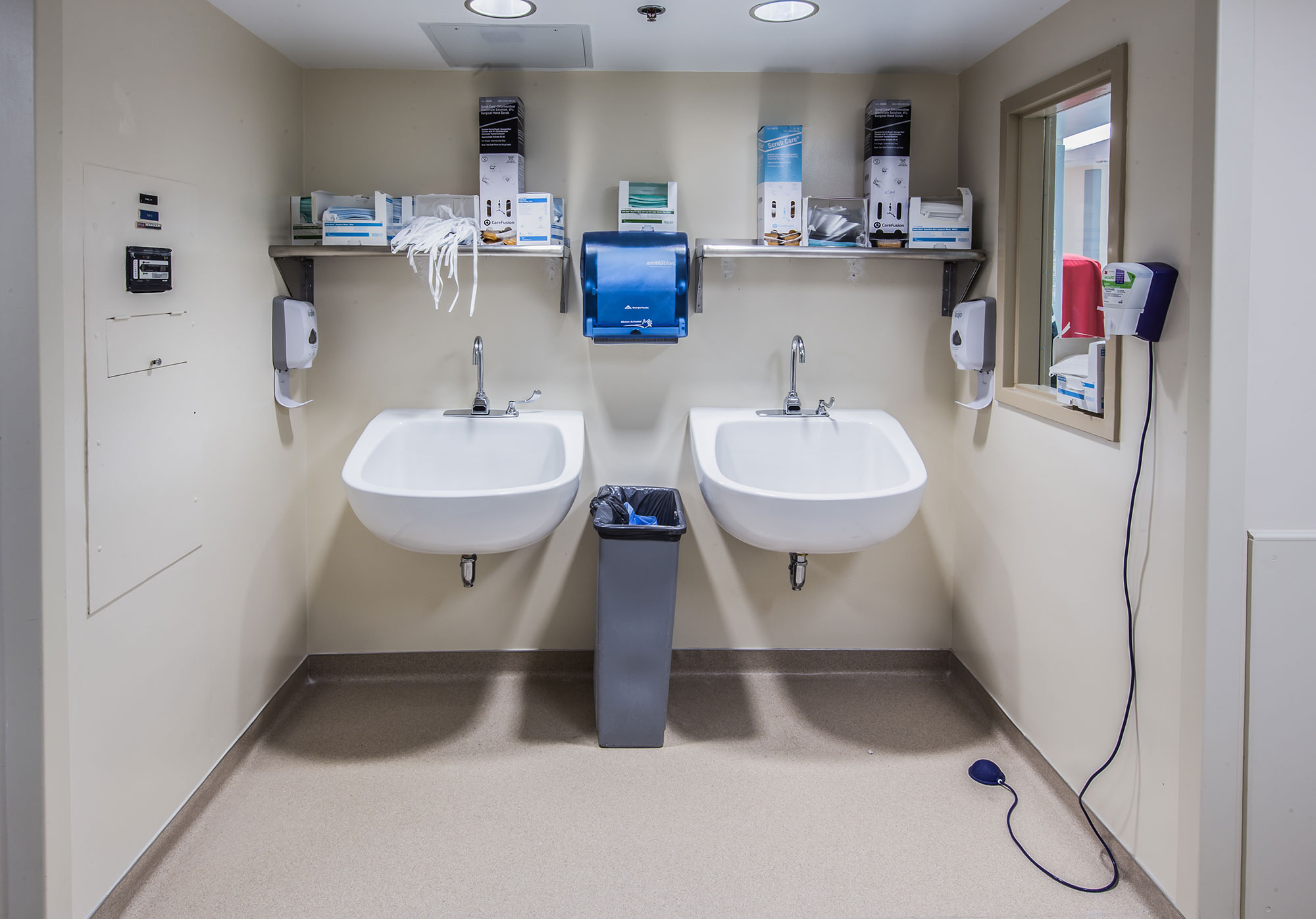 gallery-IMG-Trident-Med-OR-Reno-5.jpg